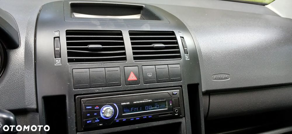 Volkswagen Polo 1.4 Tour - 16