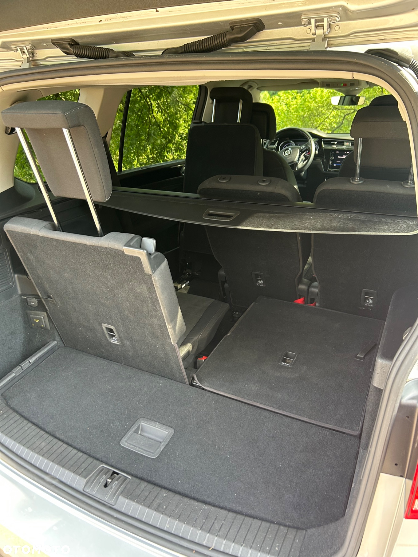 Volkswagen Touran 2.0 TDI BMT Highline DSG - 13
