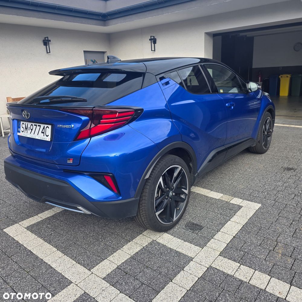 Toyota C-Hr 2022 photo 2
