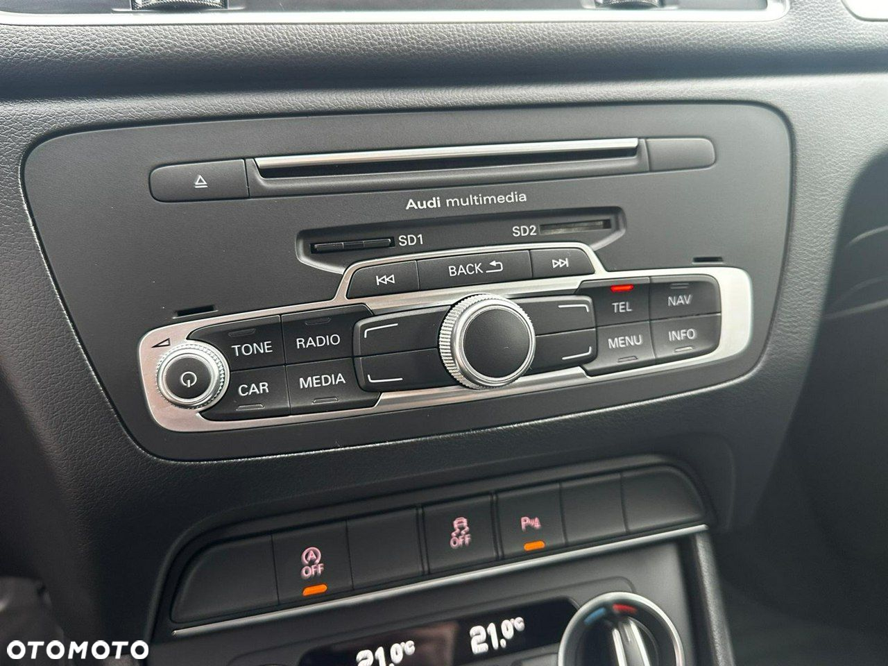 Audi Q3 1.4 TFSI CoD ultra - 24