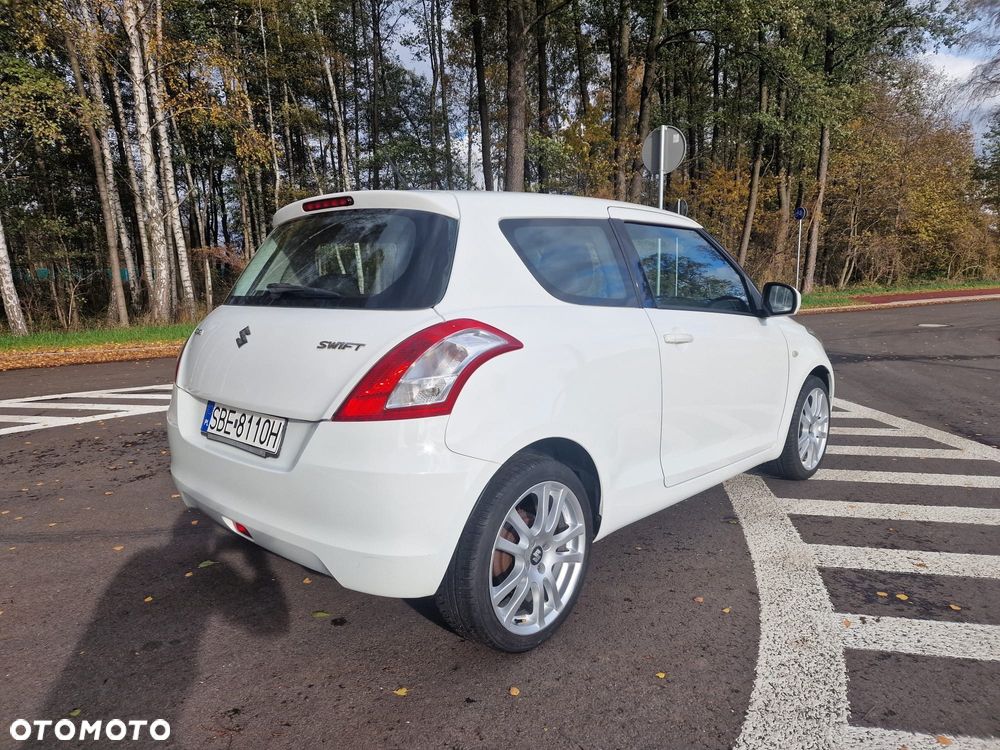 Suzuki Swift 1.2 Club - 9