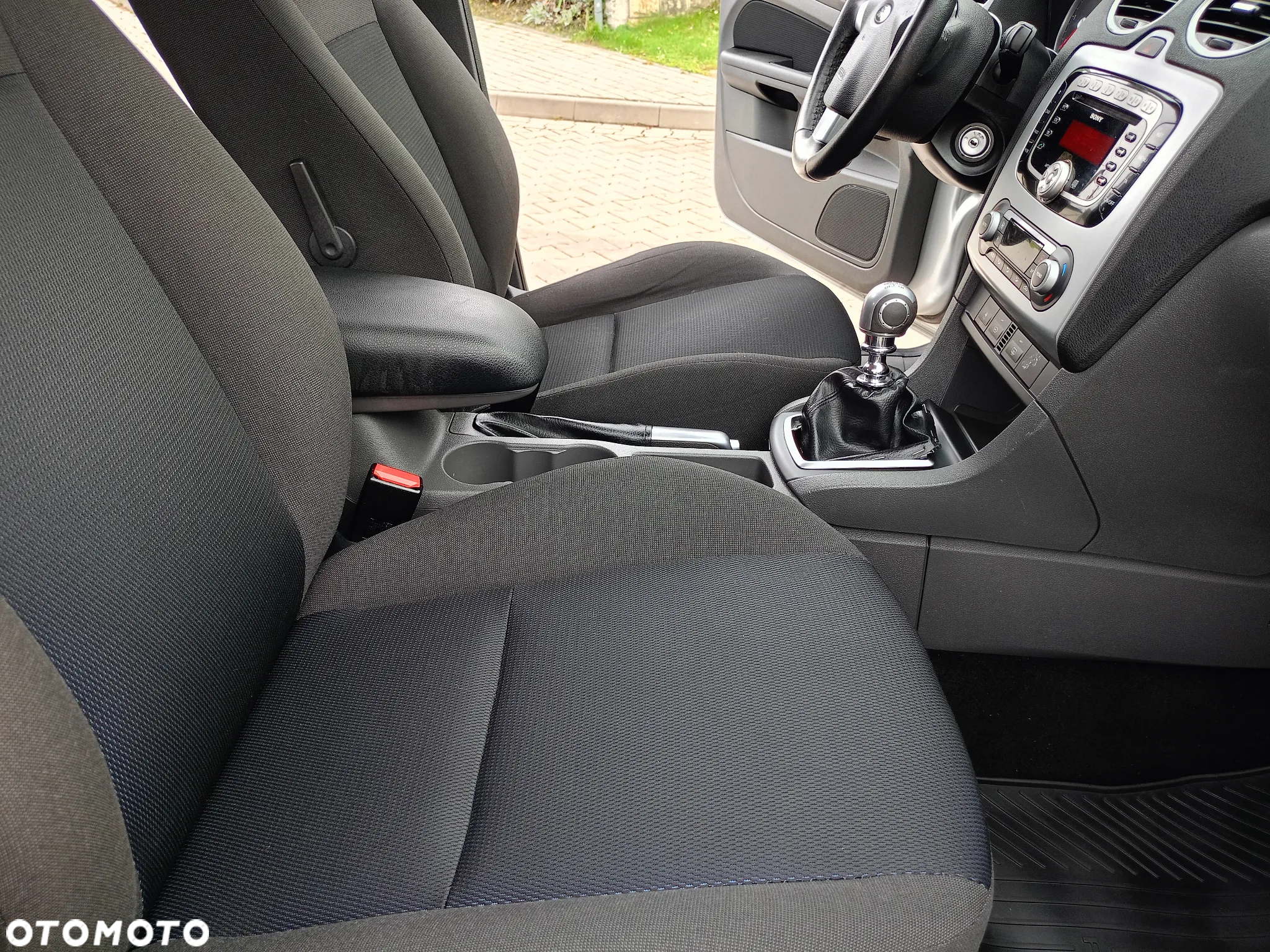Ford Focus 2.0 TDCi Sport - 20