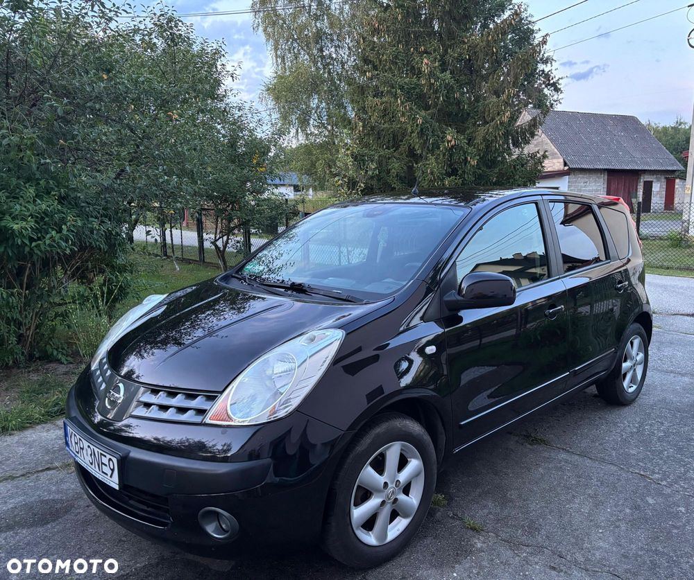 Nissan Note - 1