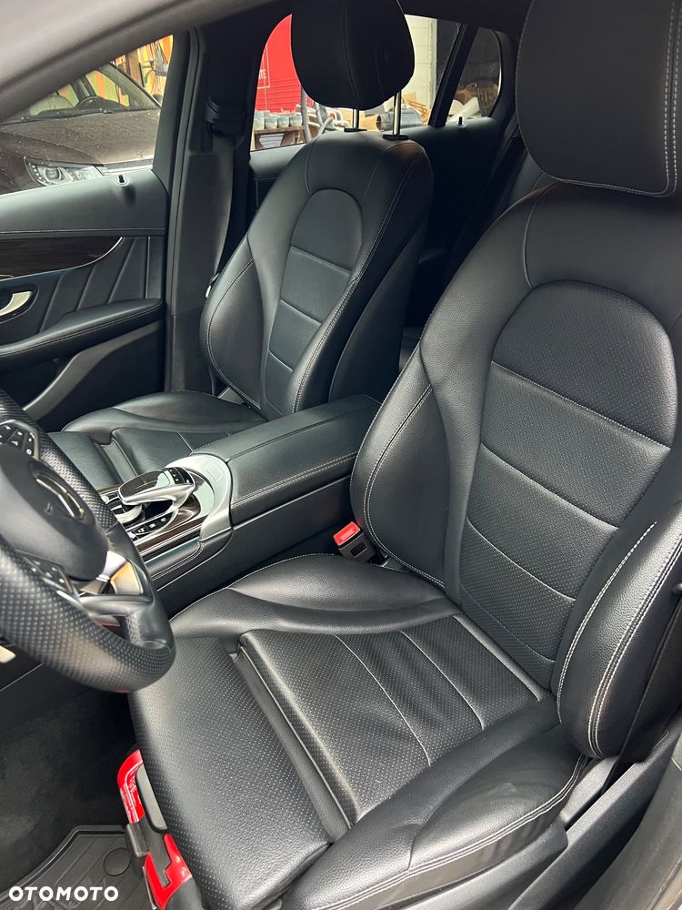 Mercedes-Benz GLC - 10