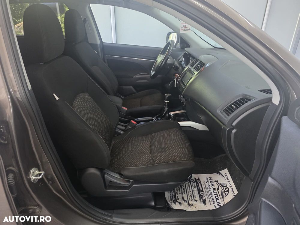 Mitsubishi ASX 1.8 DI-D 2WD Instyle - 13