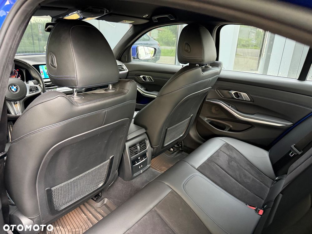 BMW Seria 3 330i M Sport sport - 30