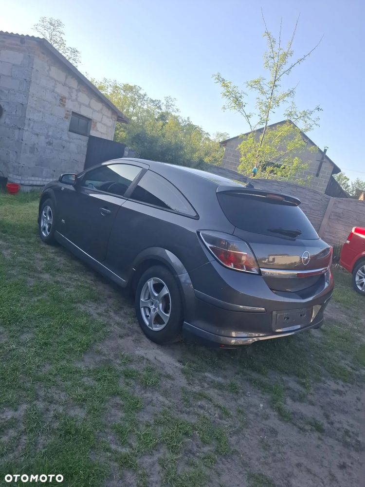 Opel Astra 1.6 Innovation - 2