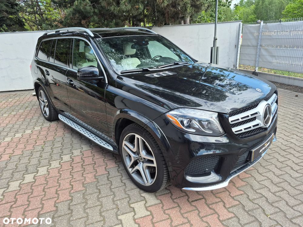 Mercedes-Benz GLS - 2