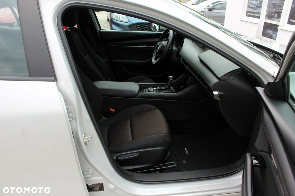 Mazda 3 2.0 mHEV Kai - 9
