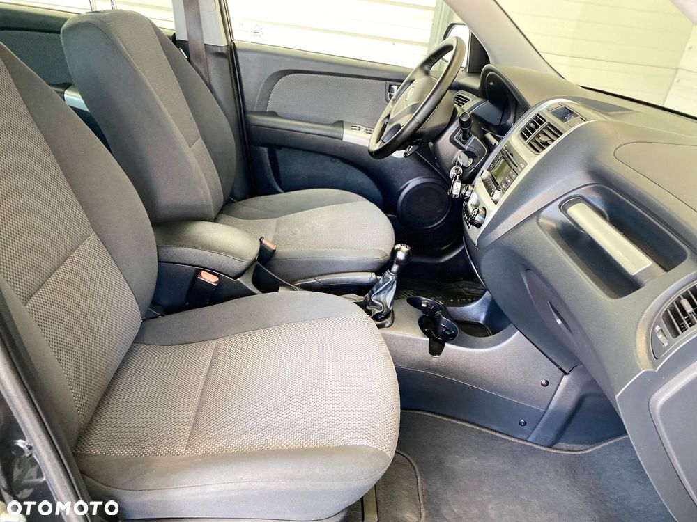 Kia Sportage 2.0 Tour 2WD - 14