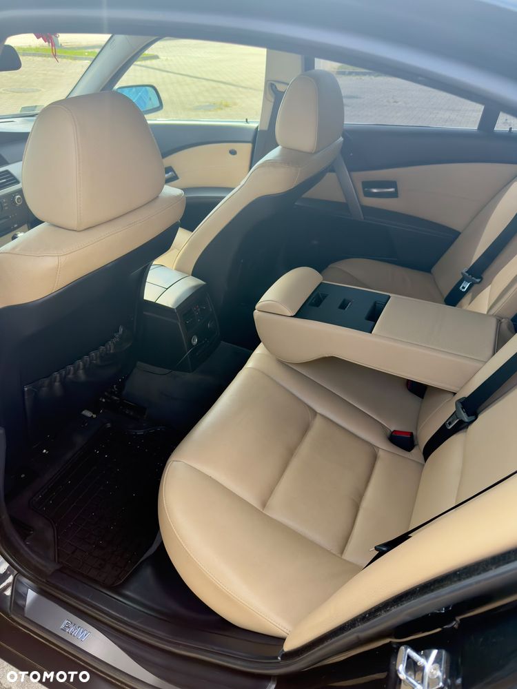 BMW Seria 5 520d - 3