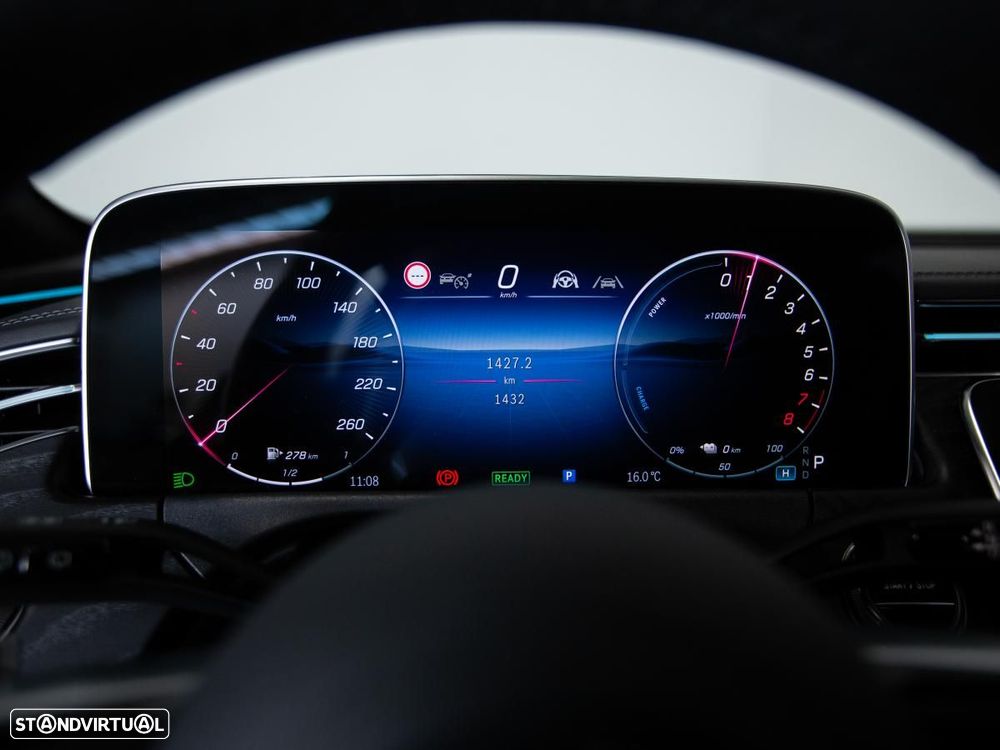 Mercedes-Benz E 300 e Station - 28