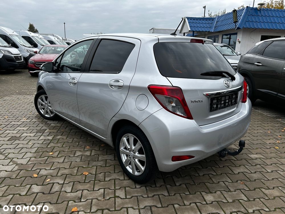 Toyota Yaris 1.33 Business Edition - 6