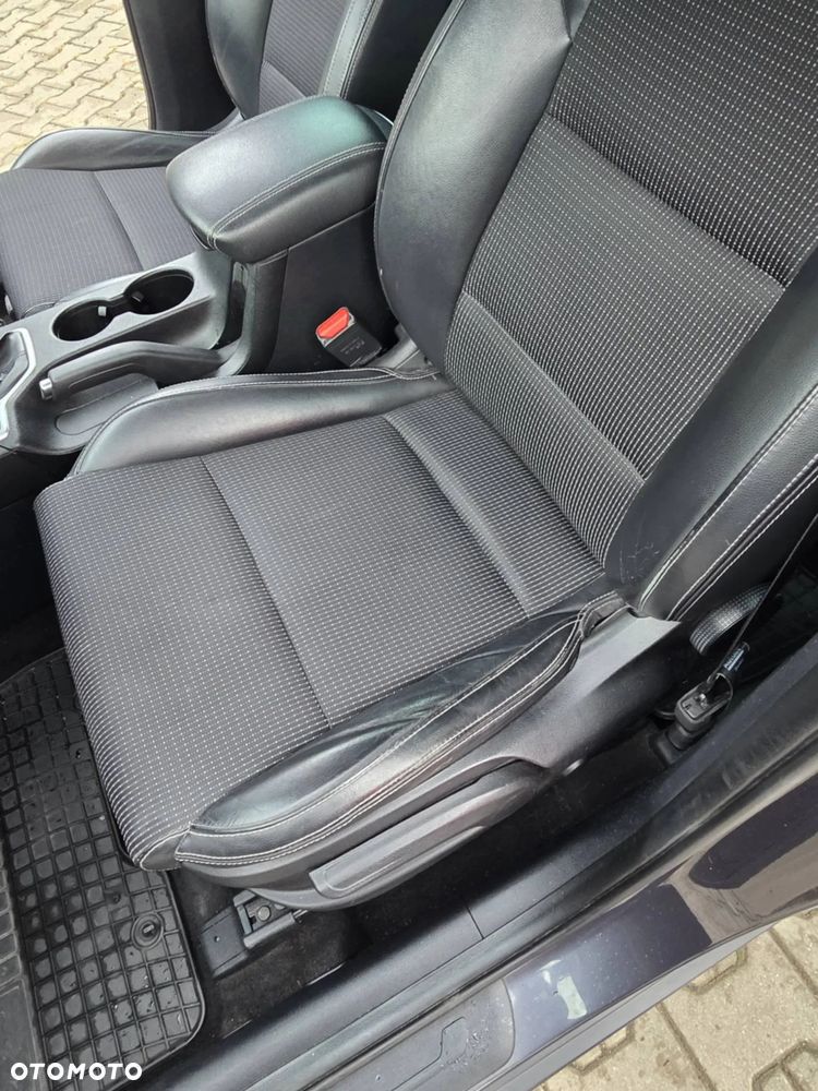 Kia Sportage 1.6 GDI L 2WD - 11