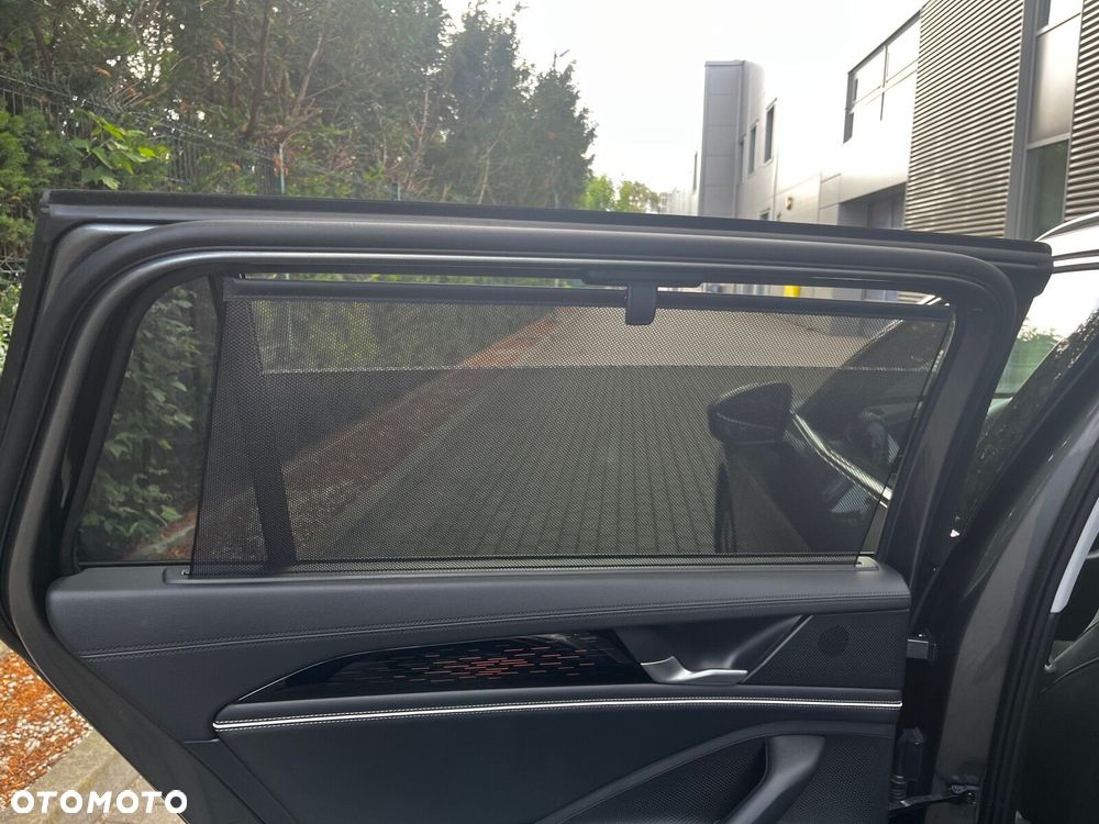 Volkswagen Passat Variant 1.5 TSI ACT mHEV Business Plus DSG - 19