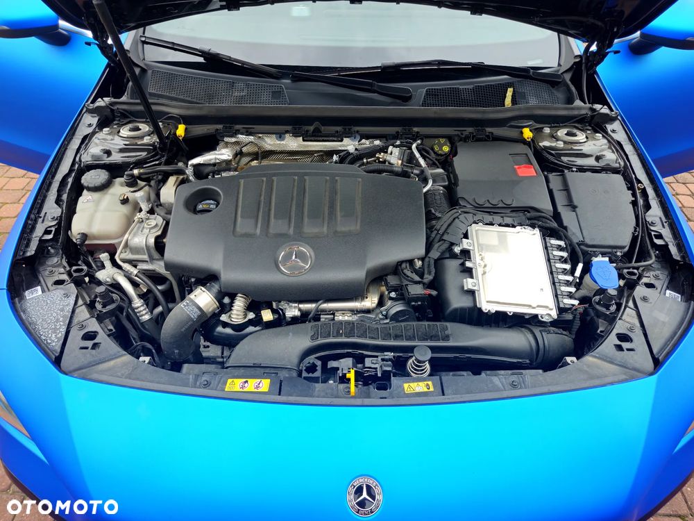Mercedes-Benz CLA 180 d AMG Line 8G-DCT - 29