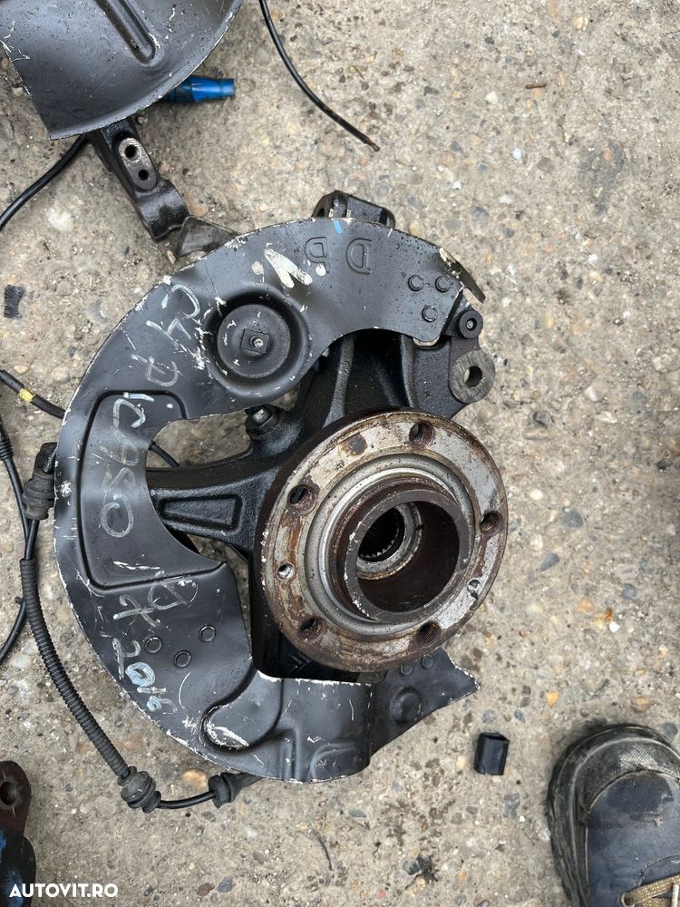 Fuzeta dreapta fata Citroen C4 Picasso 2016 - 1