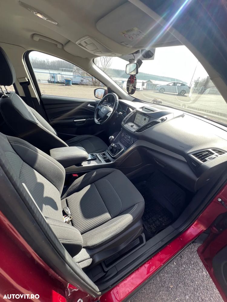 Ford Kuga 1.5 TDCi 2WD Trend - 7