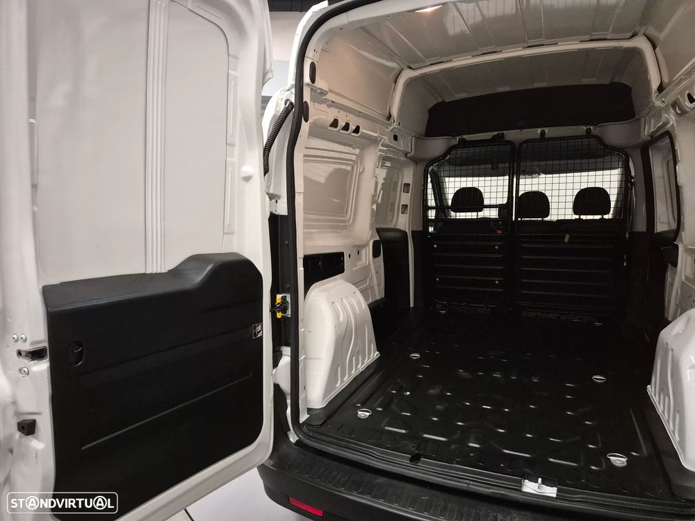 Fiat Doblo Cargo 1.6 M-jet Maxi XL - 24