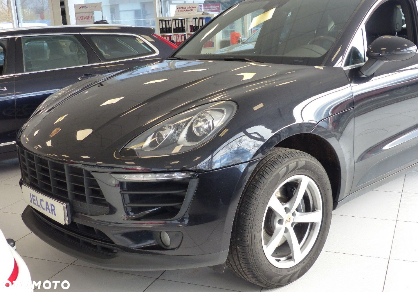 Porsche Macan - 18
