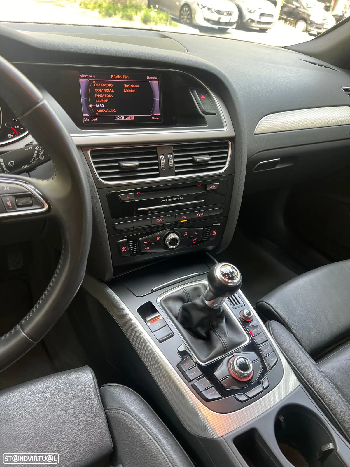 Audi A4 Avant 2.0 TDI Business Line S-line - 32