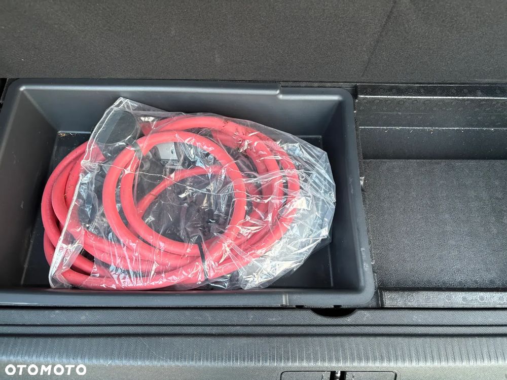 Peugeot 3008 225 e-EAT8 Allure Pack - 25
