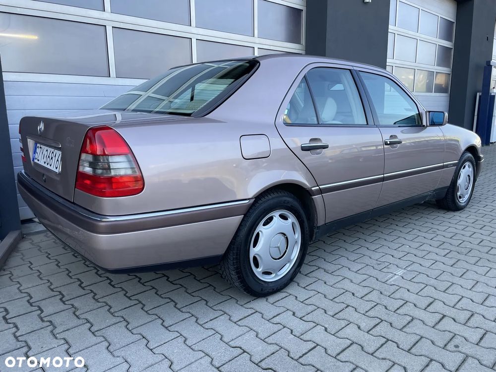 Mercedes-Benz Klasa C - 4