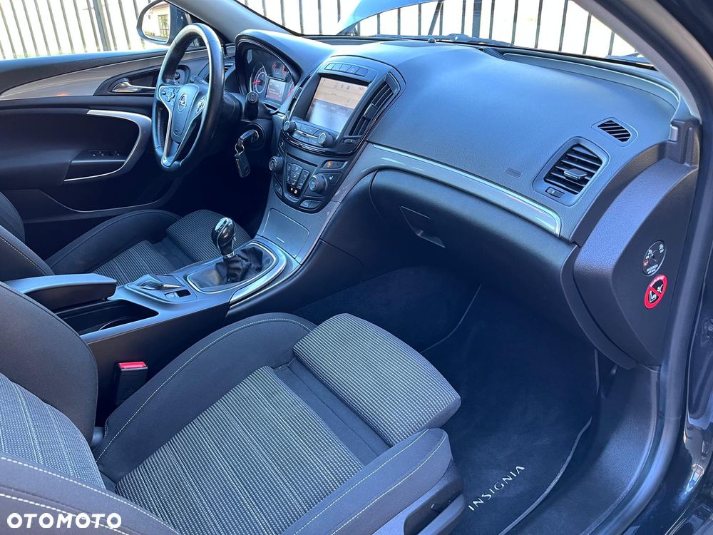 Opel Insignia 1.4 T Edition S&S - 33