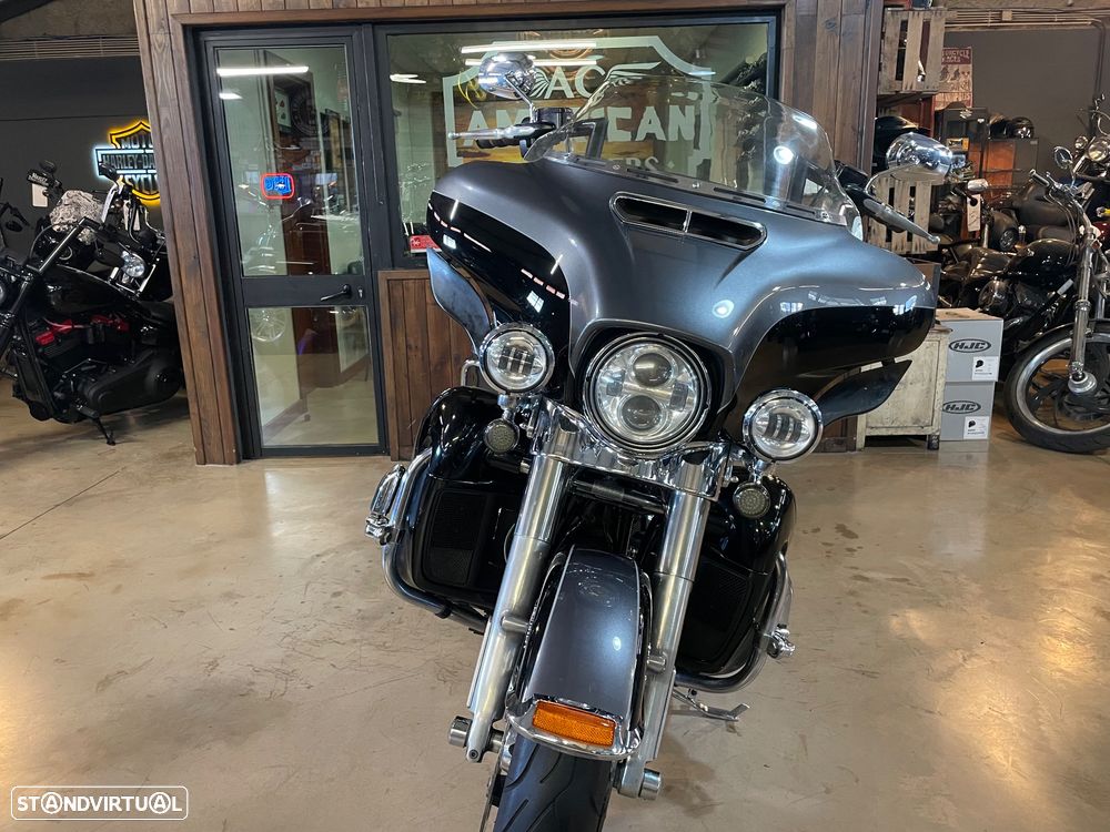 Harley-Davidson FLHT Ultra Limited - 2
