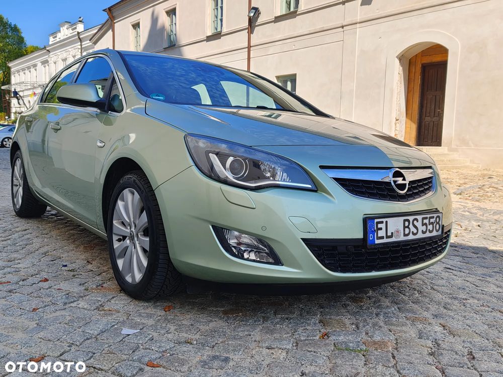 Opel Astra 1.6 Cosmo - 8