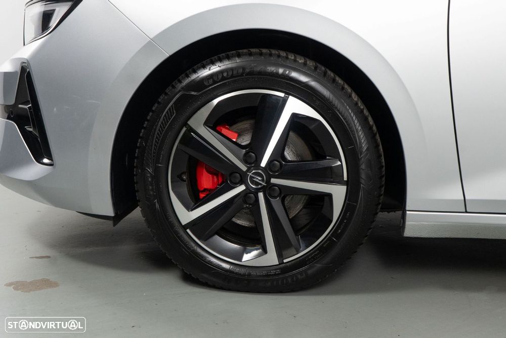 Opel Astra 1.2 T GS Line Aut. - 24