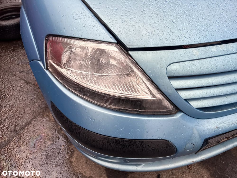 LAMPA PRZEDNIA PRAWA LEWA CITROEN C3 2011R 1,4B - 1