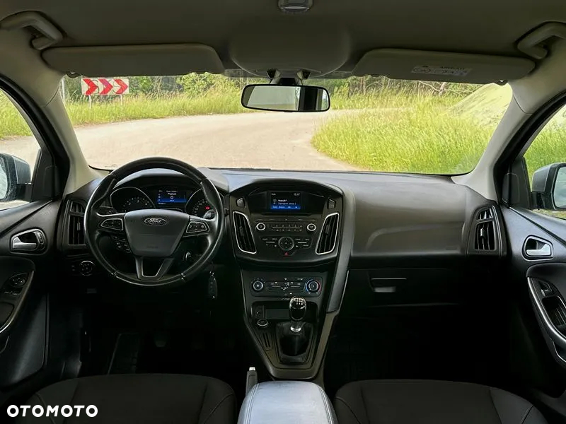 Ford Focus - 16