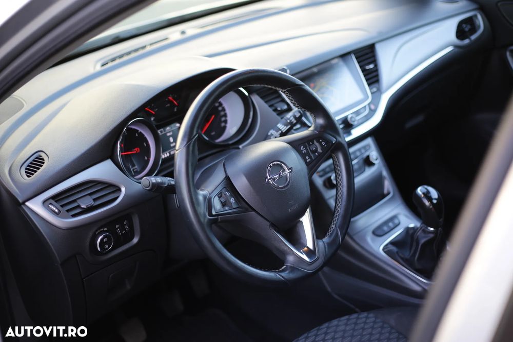 Opel Astra 1.6 D (CDTI) Start/Stop Innovation - 3
