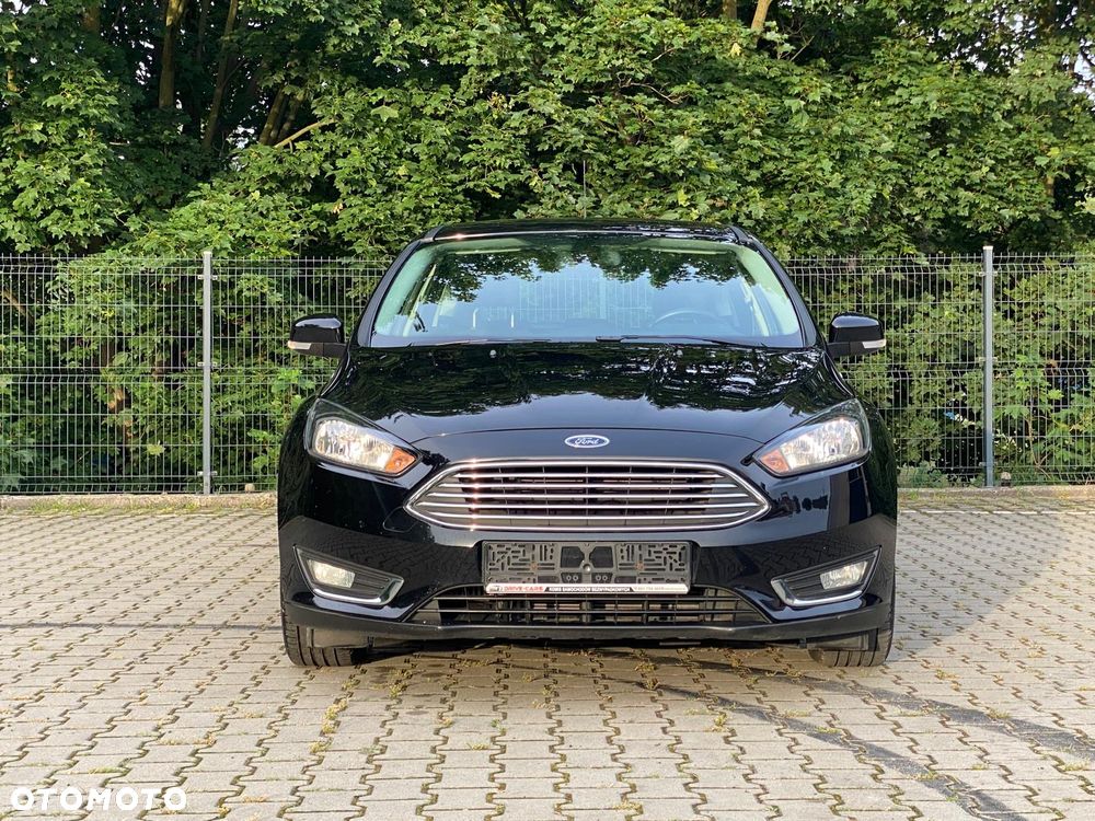 Ford Focus 1.0 EcoBoost Titanium - 26