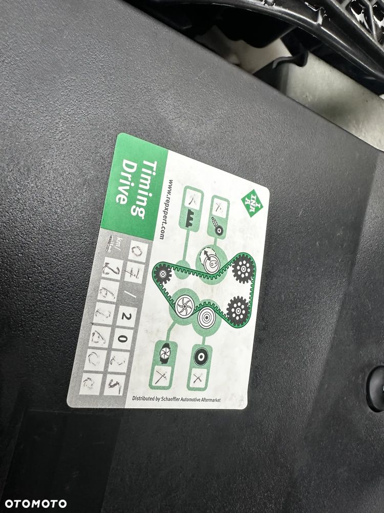 Citroën C5 1.6 HDi Attraction - 38