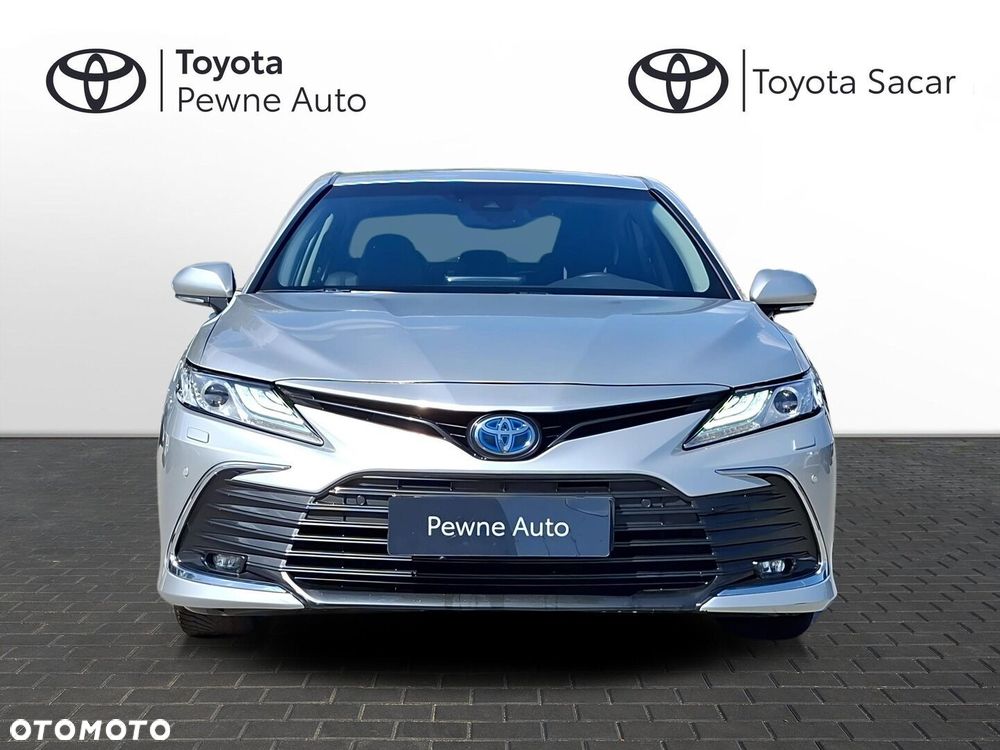 Toyota Camry - 3