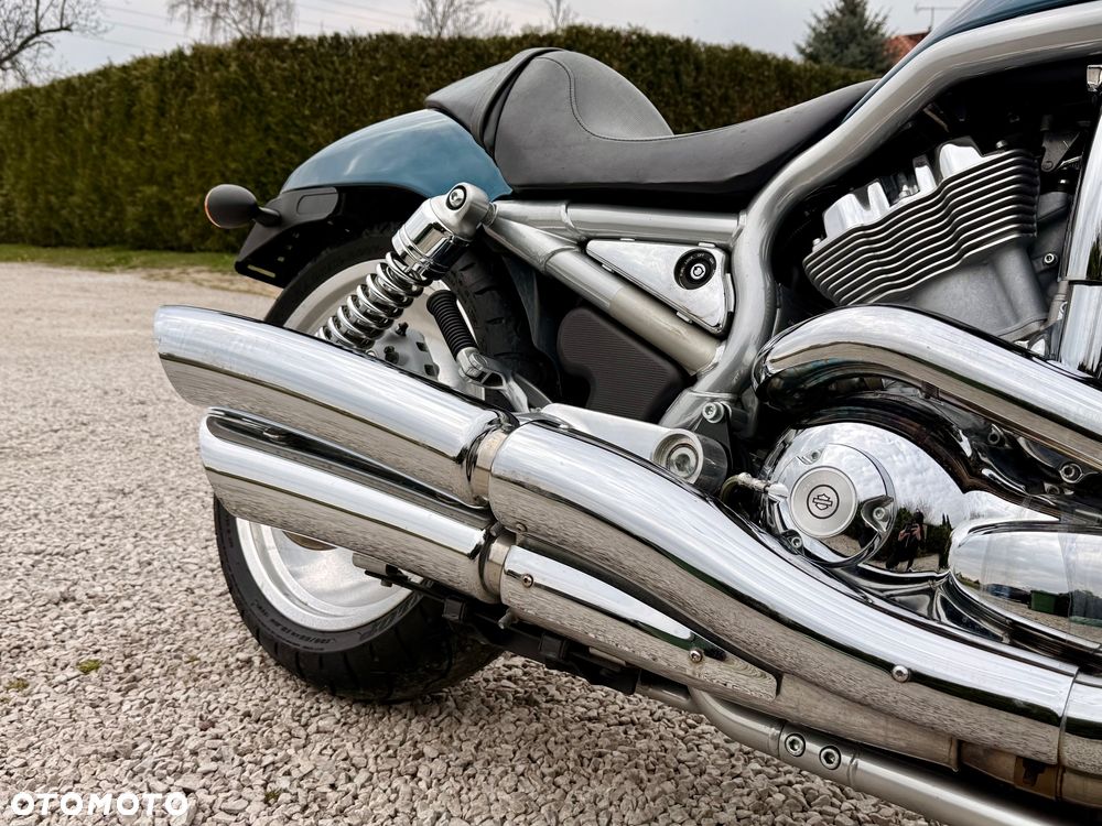 Harley-Davidson V-Rod Street Rod - 28