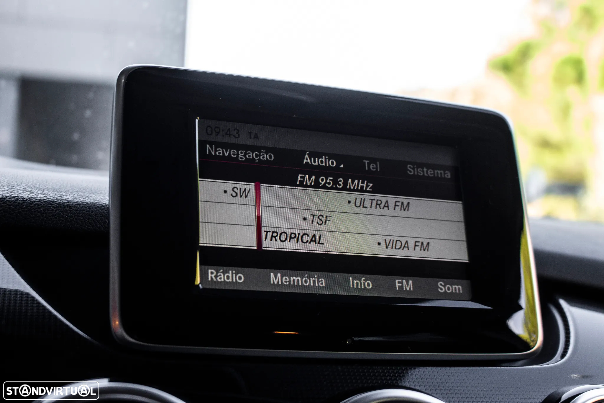 Mercedes-Benz B 180 CDi BlueEfficiency - 37
