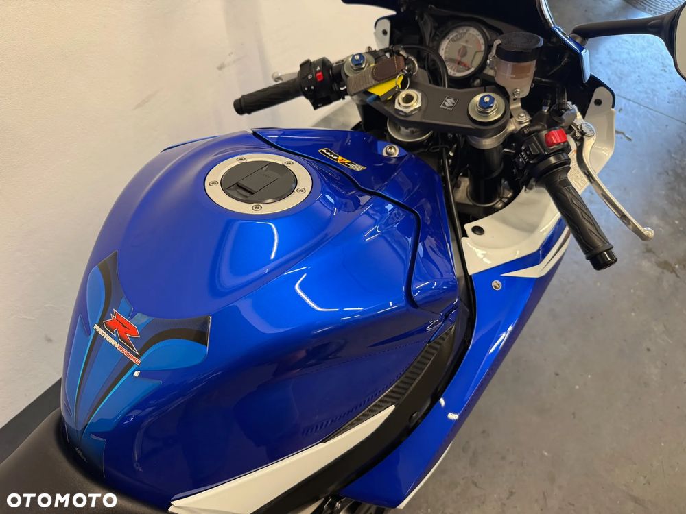 Suzuki GSX-R - 28