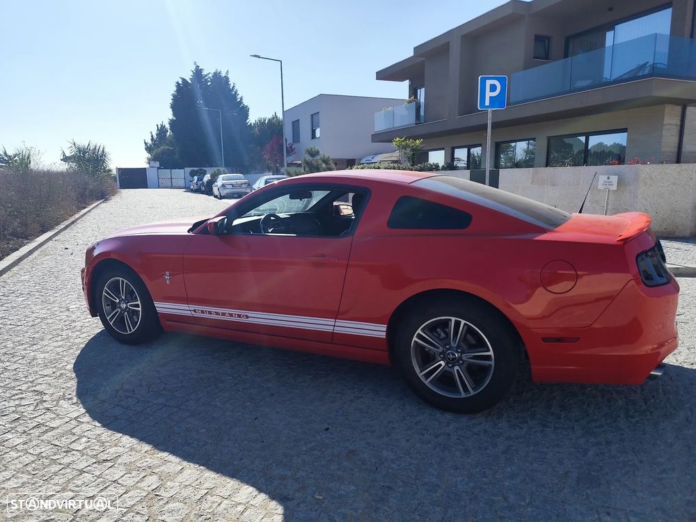Ford Mustang - 5