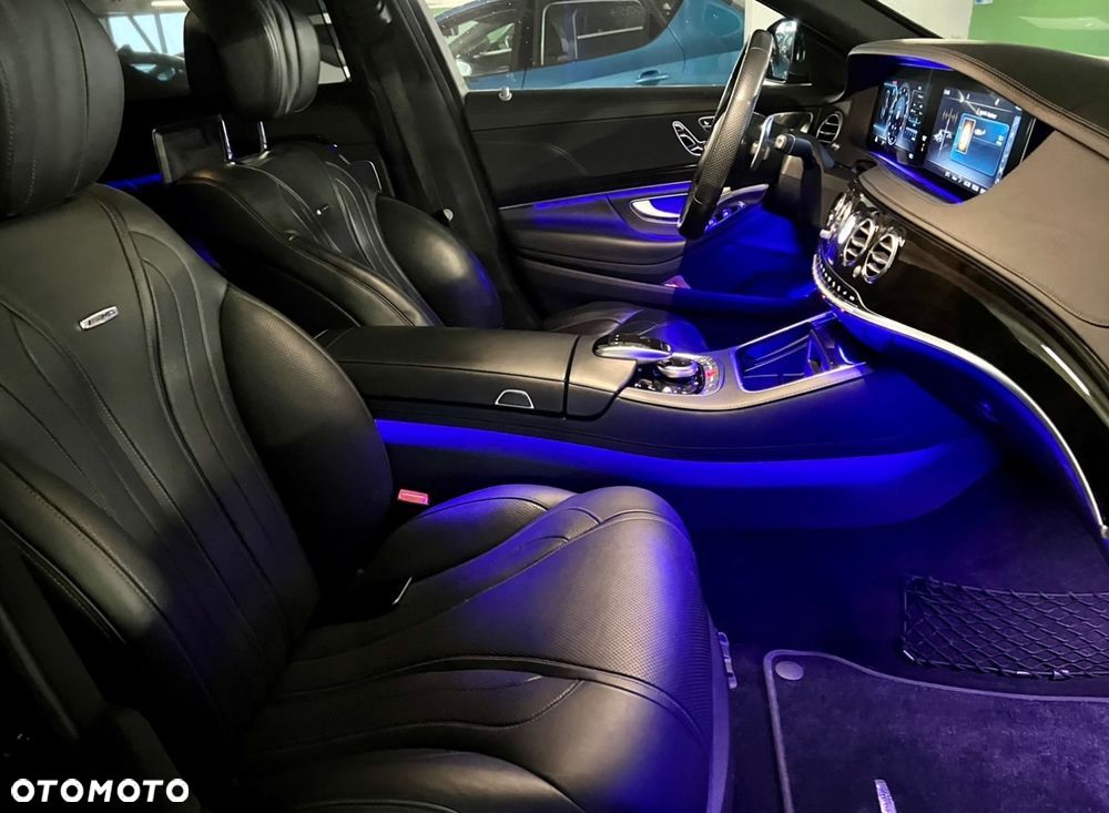 Mercedes-Benz Klasa S 560 4-Matic L 9G-TRONIC - 22
