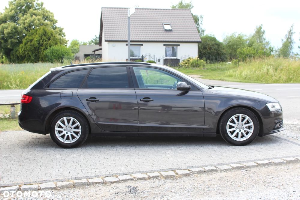 Audi A4 Avant 2.0 TDI DPF clean diesel Attraction - 5