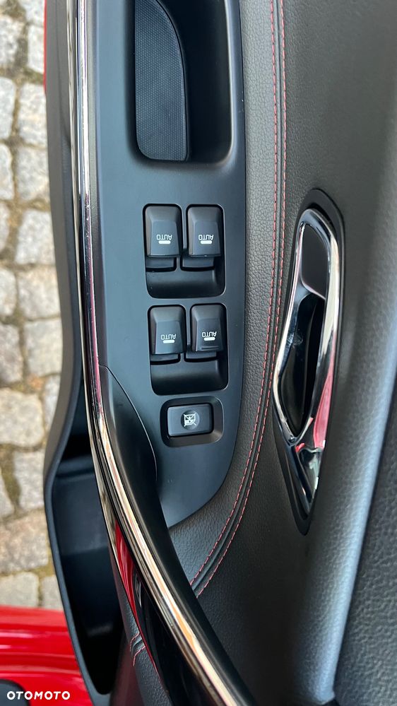 Kia Ceed - 11