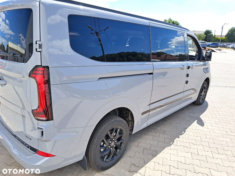 Volkswagen Caravelle - 6
