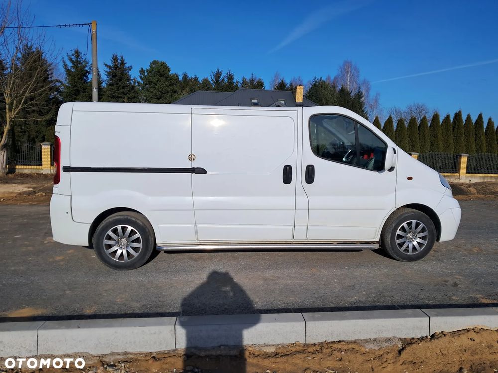 Opel Vivaro - 6