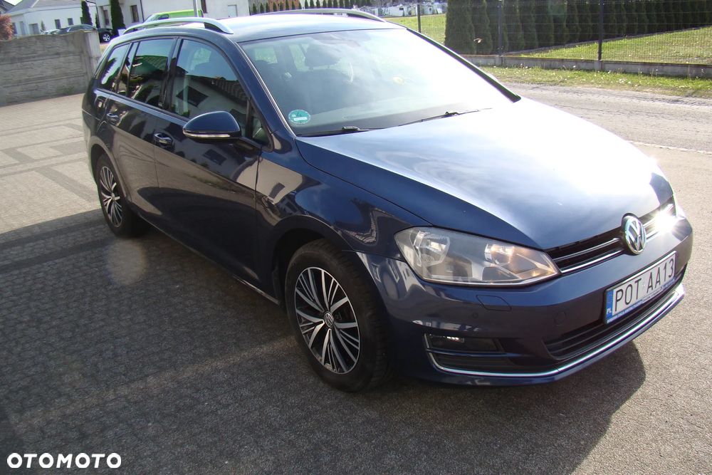 Volkswagen Golf - 4