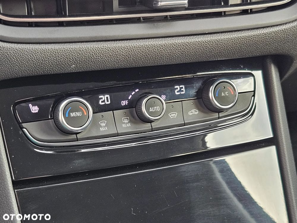 Opel Grandland 1.2 T GS S&S - 27