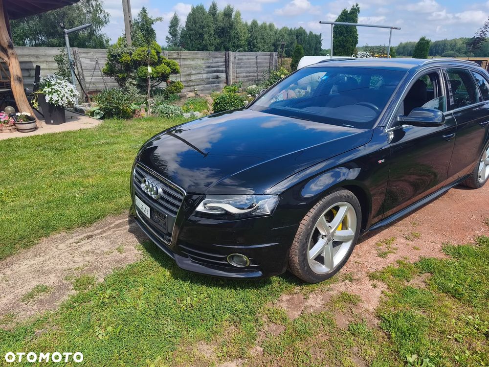Audi A4 Avant 2.0 TFSI quattro S tronic S line Sportpaket - 2