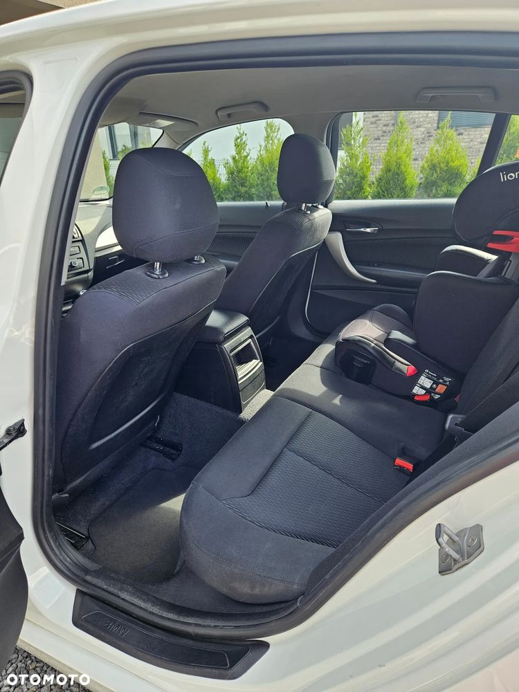 BMW Seria 1 114i - 7